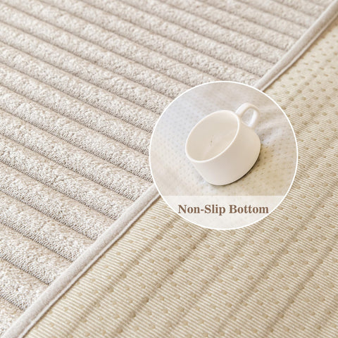MYSKY HOME pet hair-repellent cover simplifies cleaning between uses.
