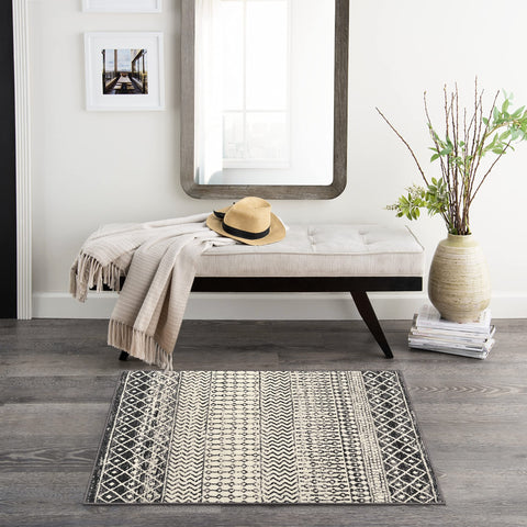 Nailttos multi-purpose rug suits entryways, kitchens, and bedrooms.