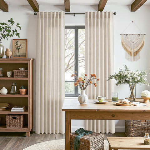 Nanspring back tab and loop pocket offer multiple hanging options for varying window styles.