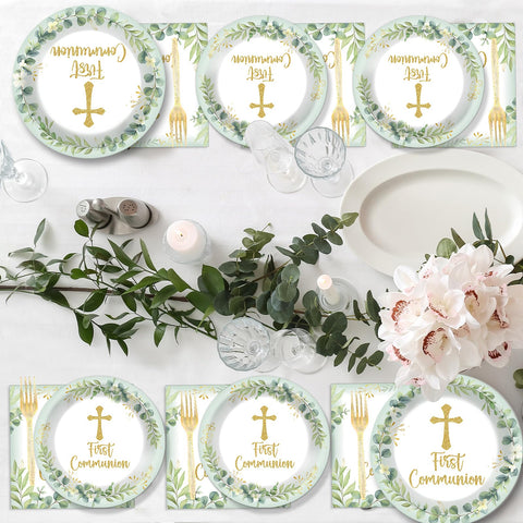 Naozinebi green tableware for christening and baby shower celebrations.