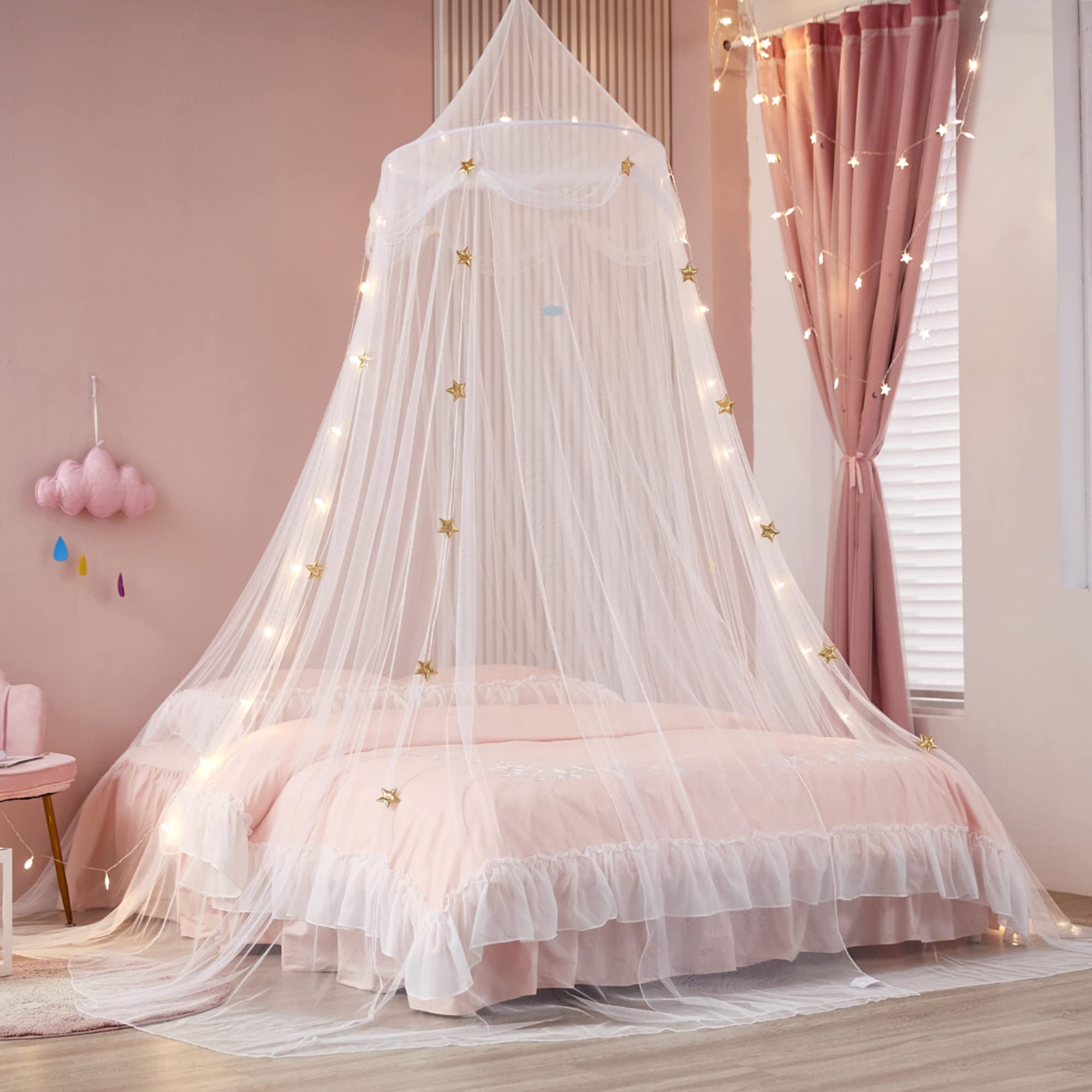 Nattey princess canopy doorway offers easy access and full coverage.