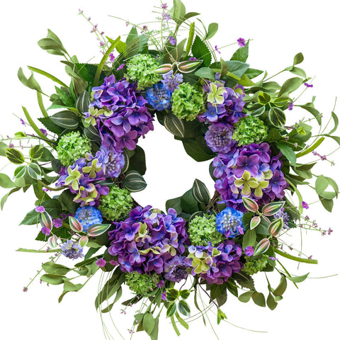 Gift-ready NaturaWre wreath packaging for easy gifting
