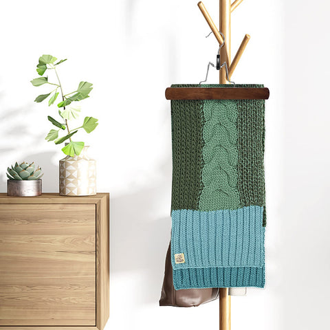 Nature Smile hangers suitable for wigs and towels to organize space