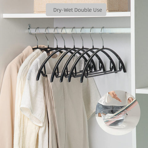Nature Smile scarf belt hanger keeps accessories neatly arranged.