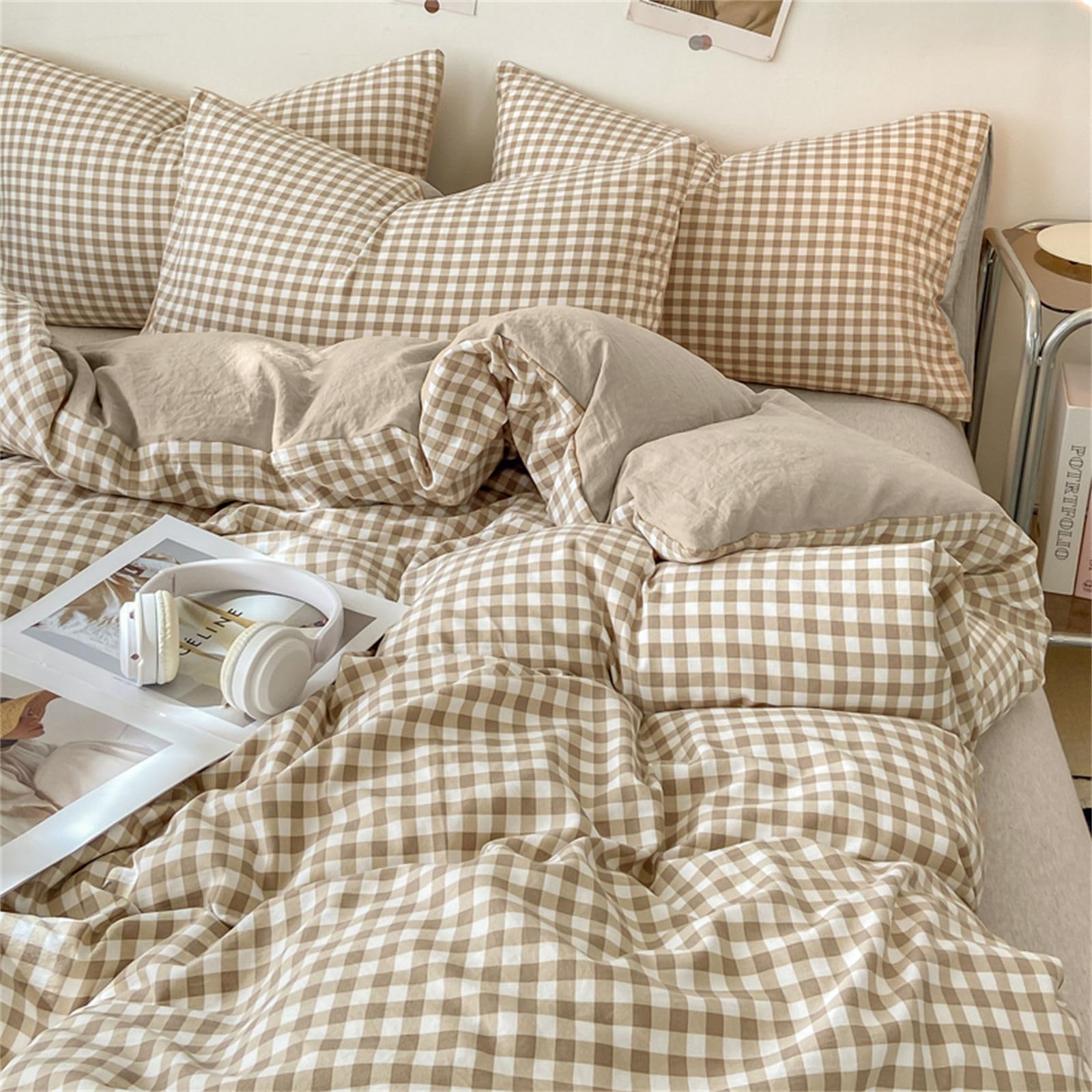 Nayoroom bedroom scene in warm brown gingham tones for relaxing ambience.