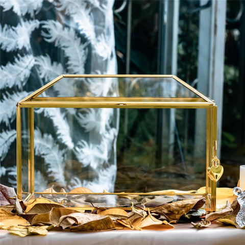 NCYP gold brass finish adds vintage wedding decor charm