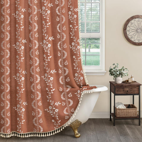 NDDYCU boho-farmhouse-pattern pairs with vintage fixtures.