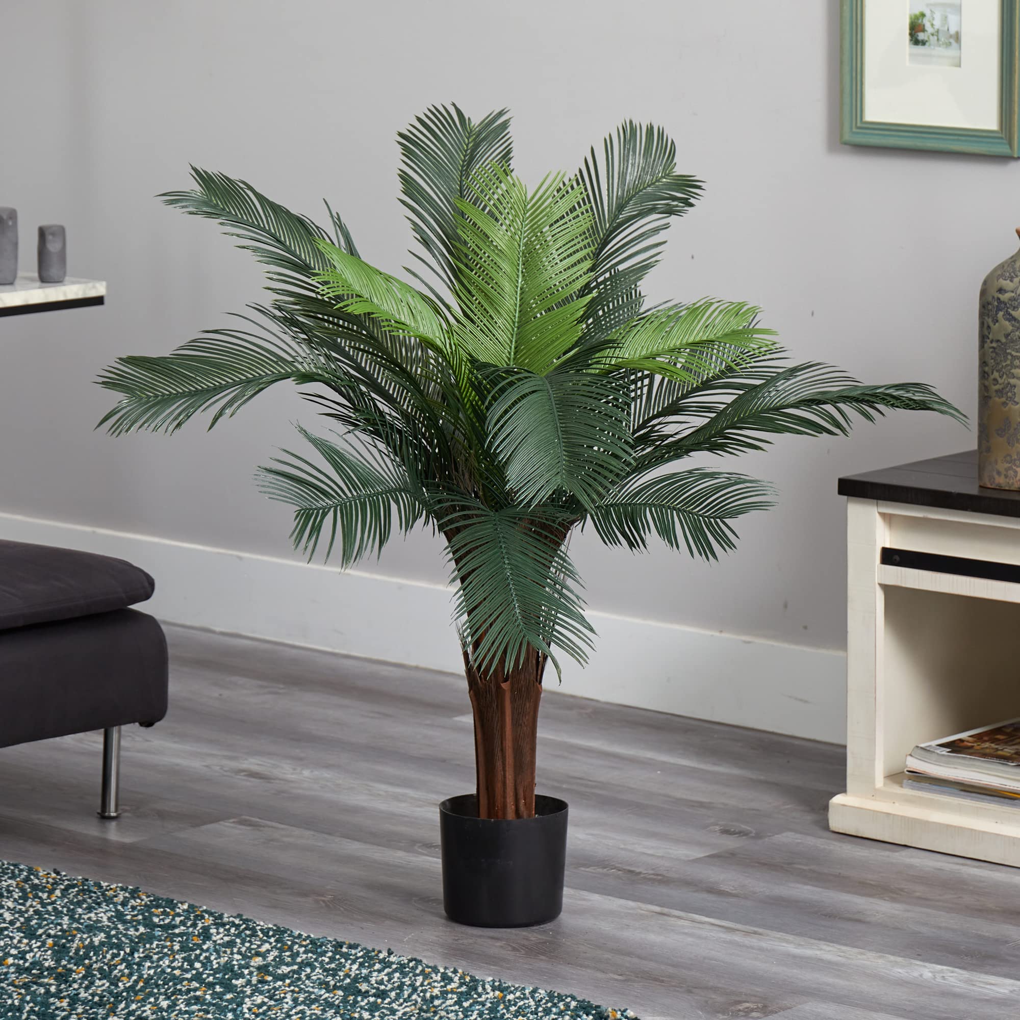 Outdoor-ready styling for patios or balconies, weather-ready design.