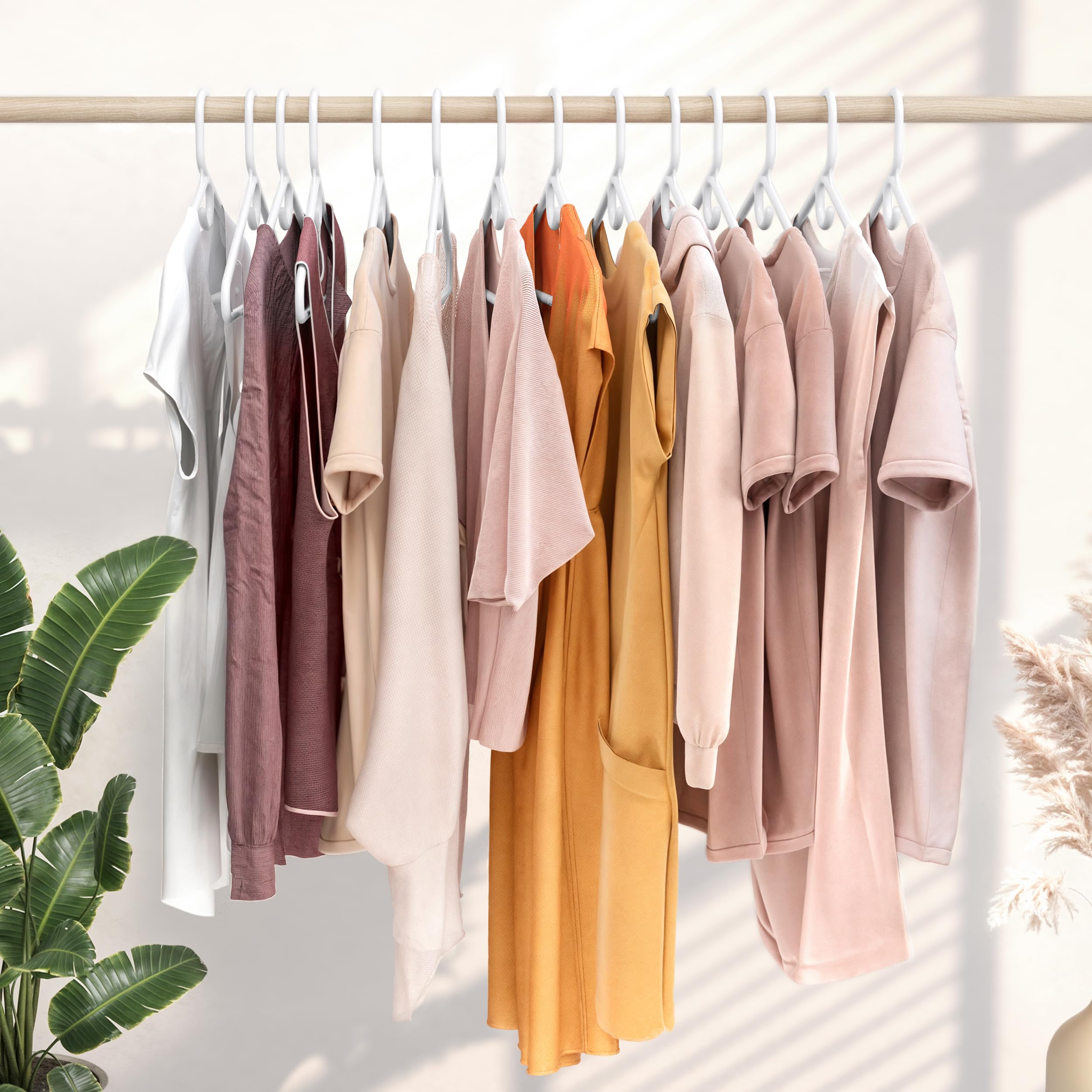 NEATERIZE snag-free smooth body hanger easy garment removal.
