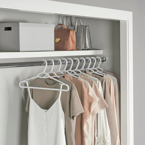 Neatfreak non-slip shoulder grips prevent slipping on delicate fabrics.