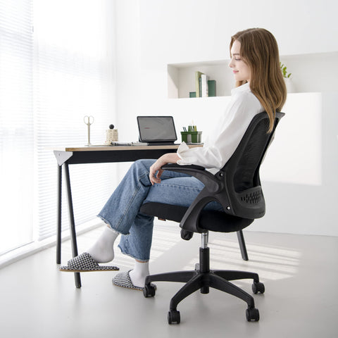 NEO CHAIR FSC-certified wood frame provides reliable internal support