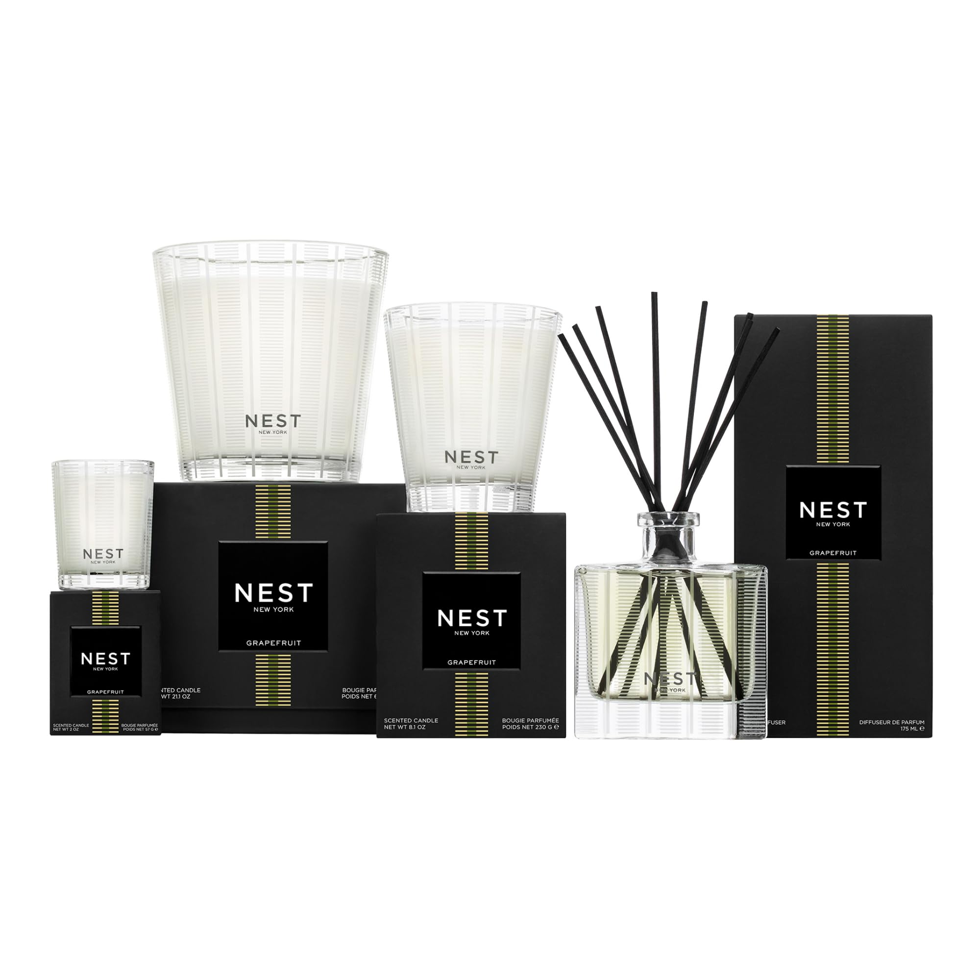 Nest New York Grapefruit candle complements decor and brightens gatherings.