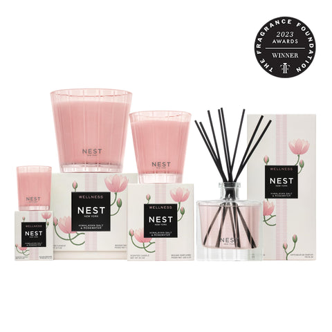 Nest New York scent your world candle blends familiar and exotic notes.