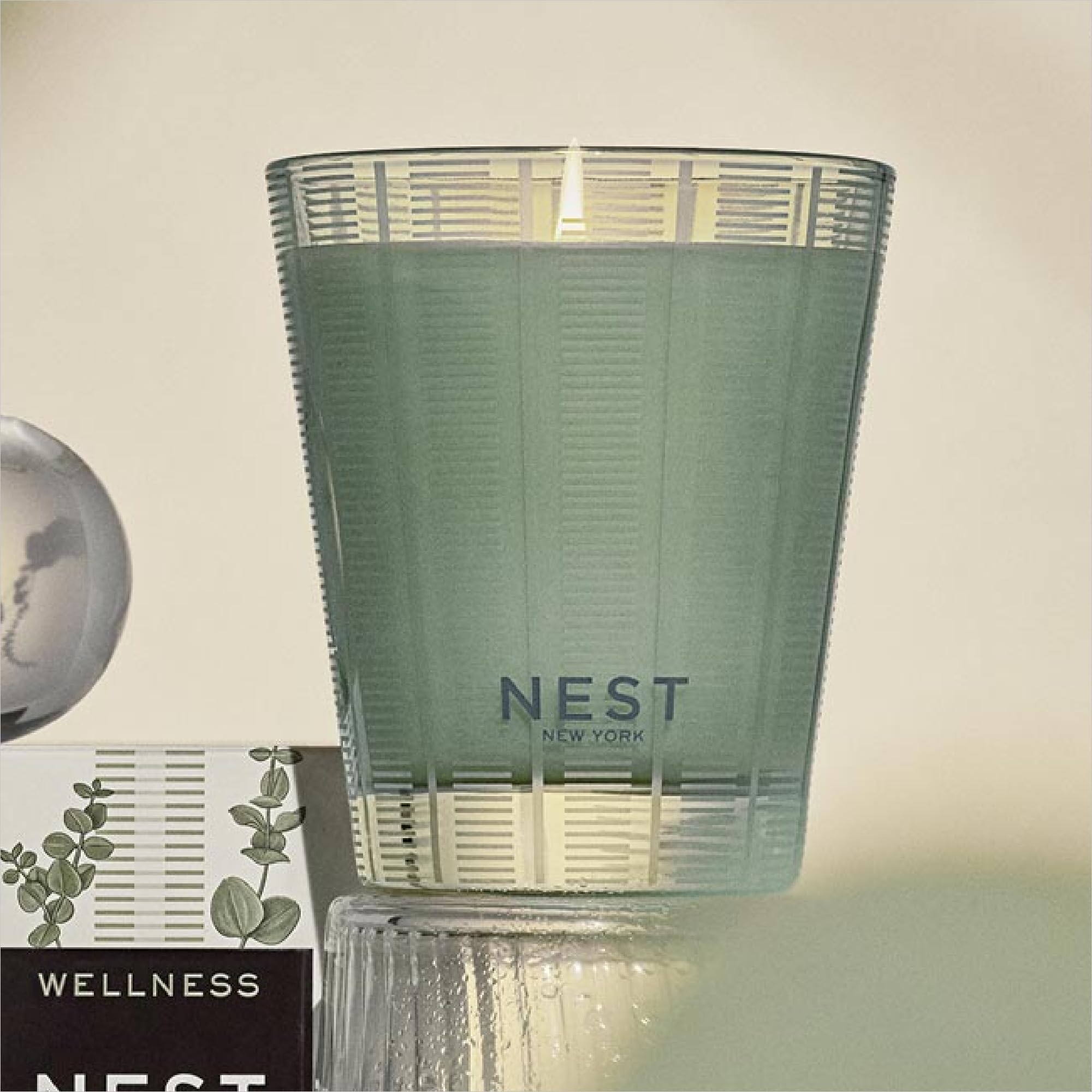 NEST New York clean-burning wax promotes steady, even fragrance release