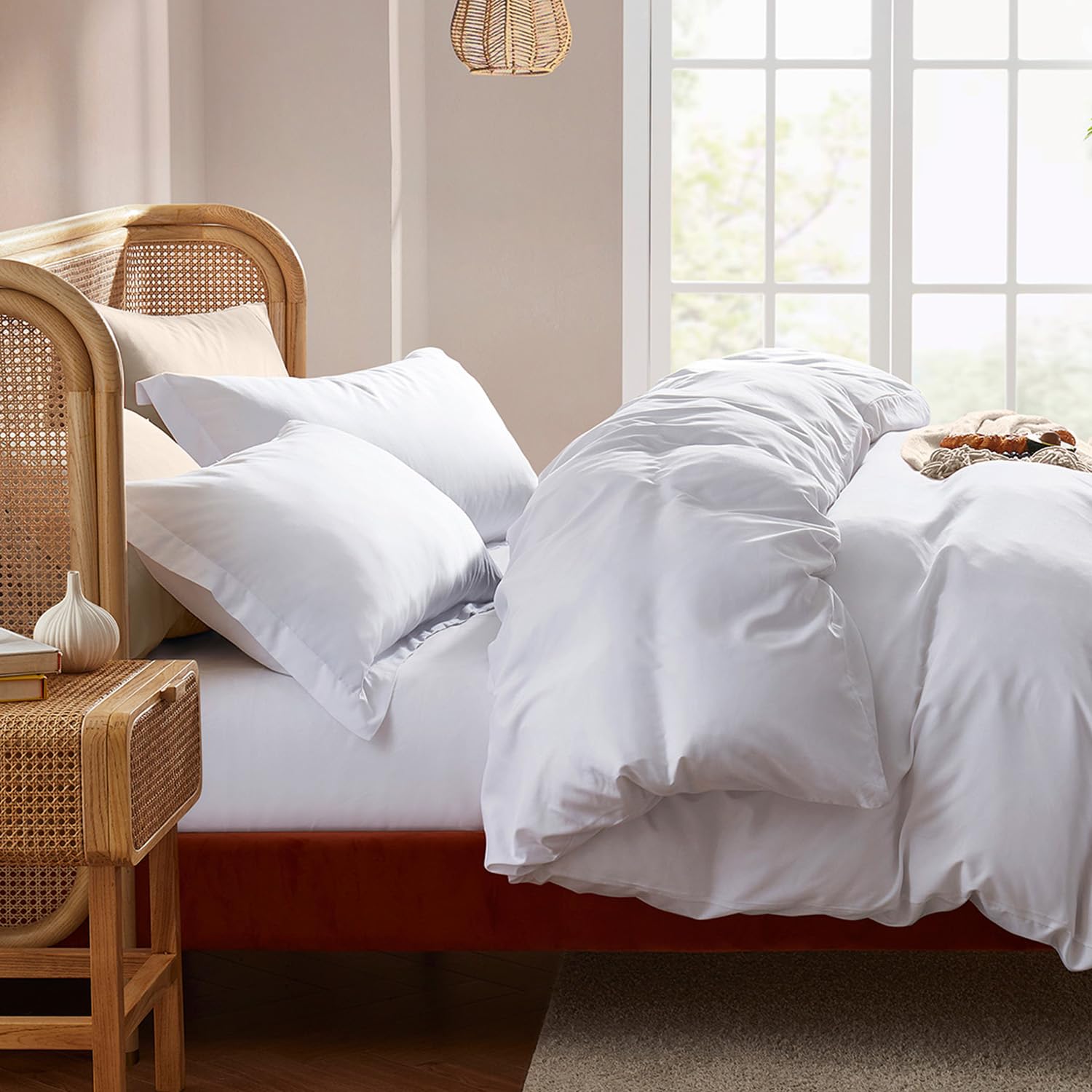 Nestl OEKO-TEX certified textile for high-quality bedding.