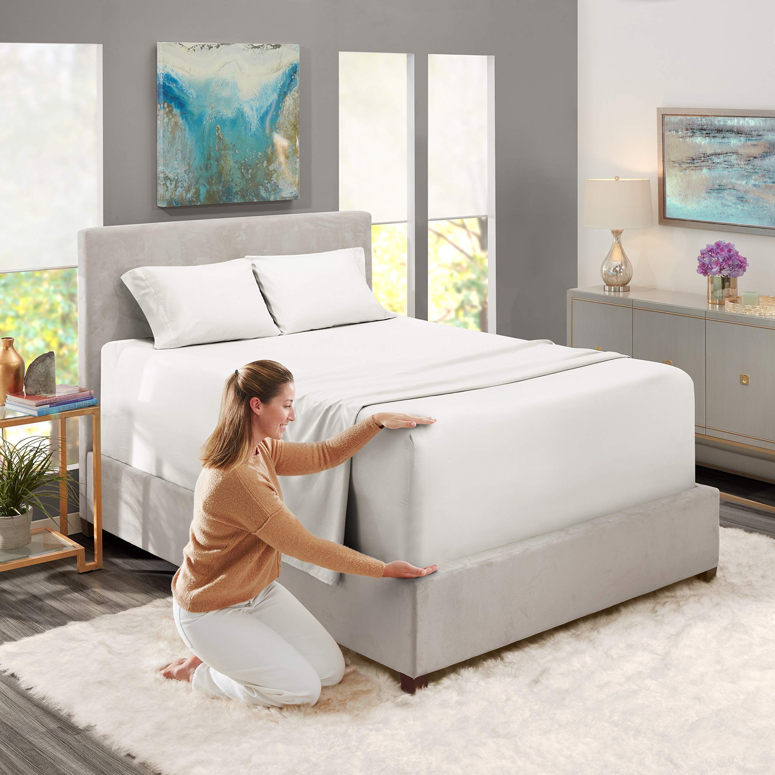 Nestl fitted sheet with elastic all around for secure grip