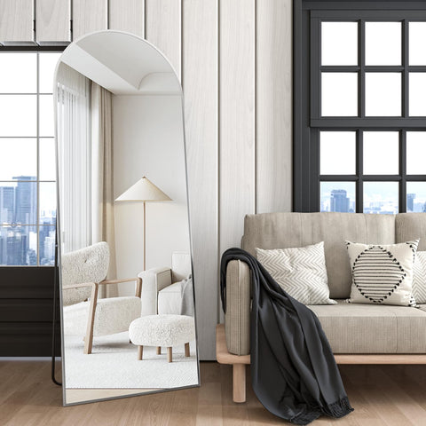 NEUWEABY mirror with explosion-proof glass delivers undistorted reflections.
