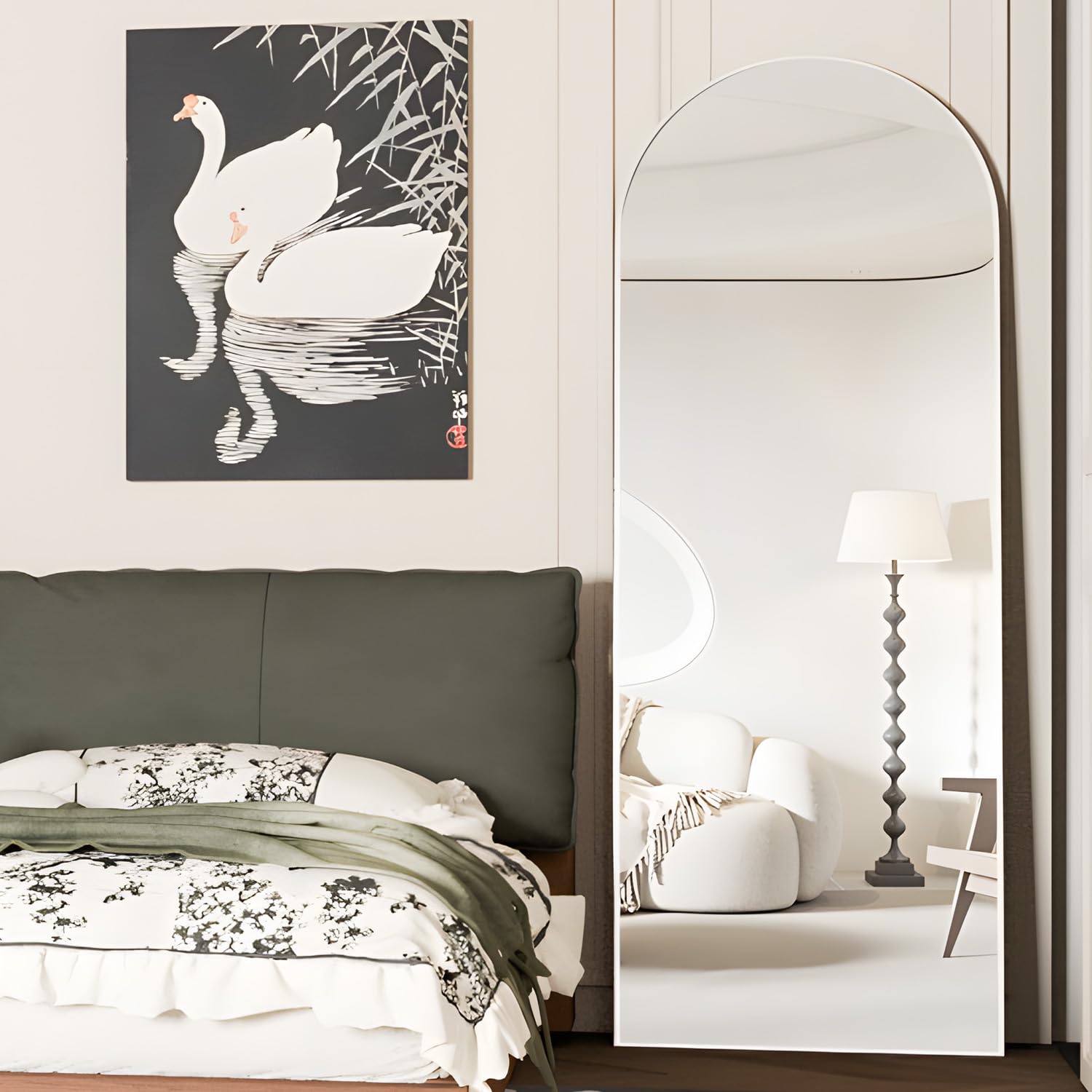 NEUWEABY full-length arch mirror brightens small spaces with reflective clarity.