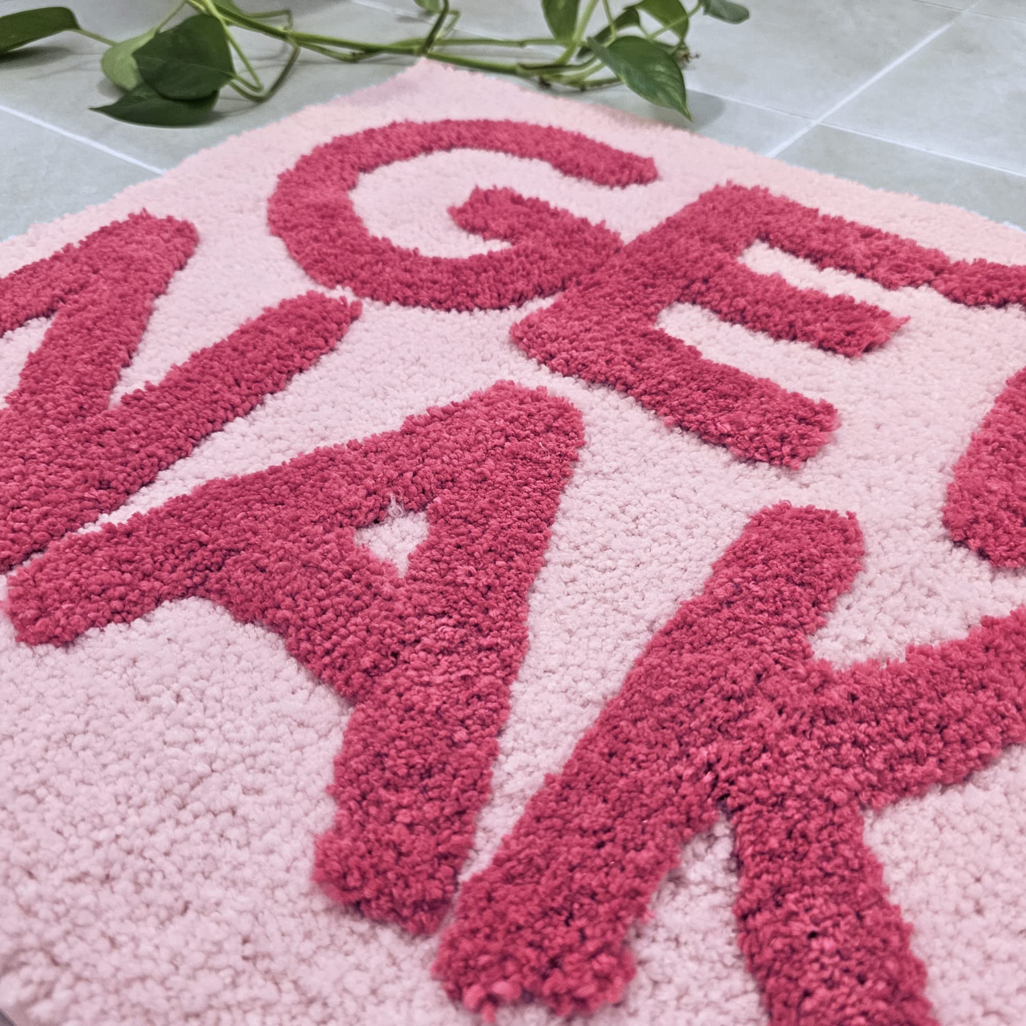 New Mungo Get Naked pink bath mat quick-drying for daily use.