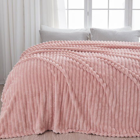 NEWCOSPLAY pink 3D jacquard blanket highlights elegant warmth on chilly evenings