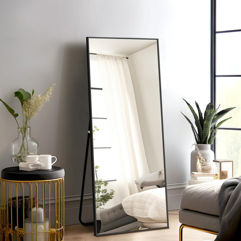 NicBex dressing-room setup showcasing minimalist design