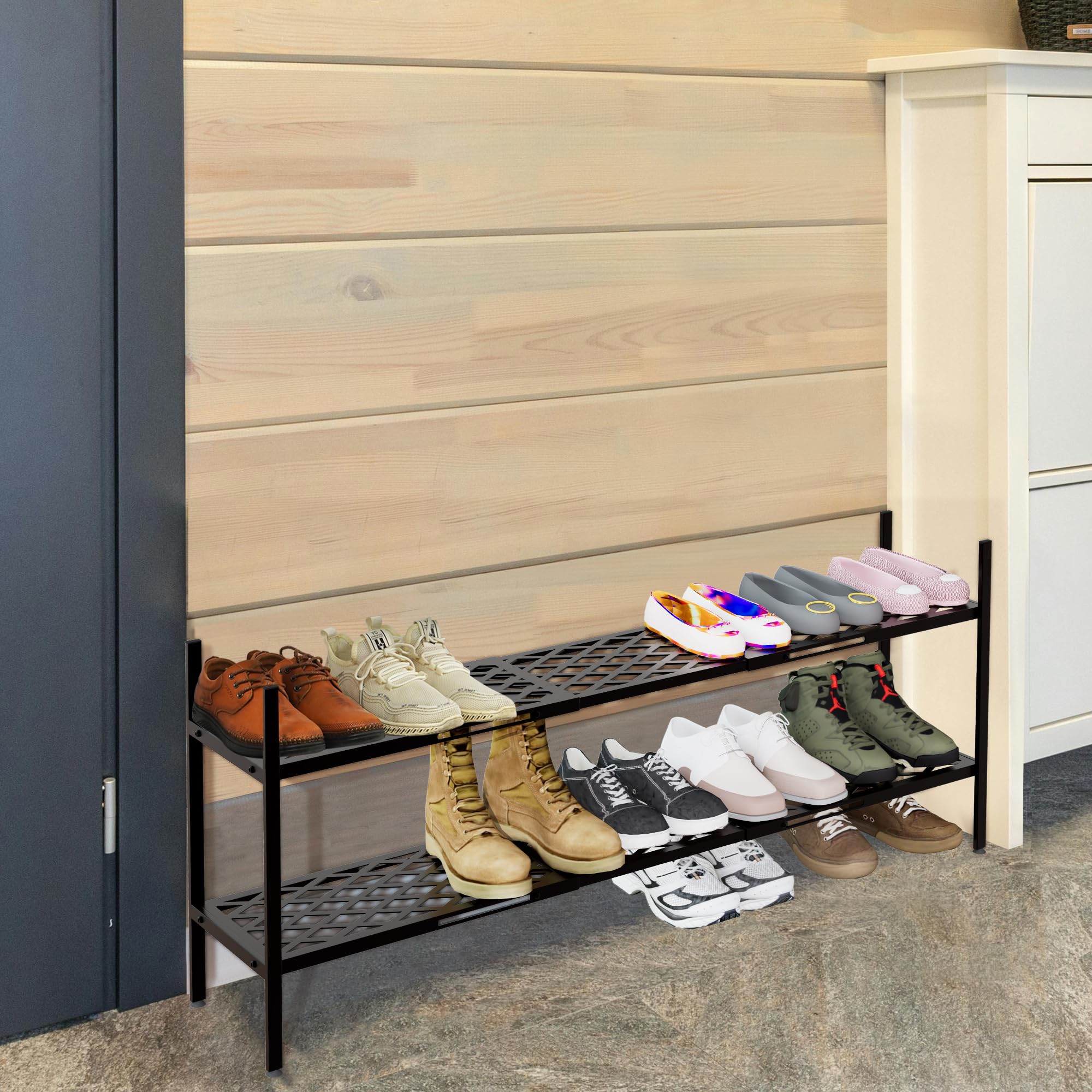Nijoam closet or entryway storage to maximize vertical space.