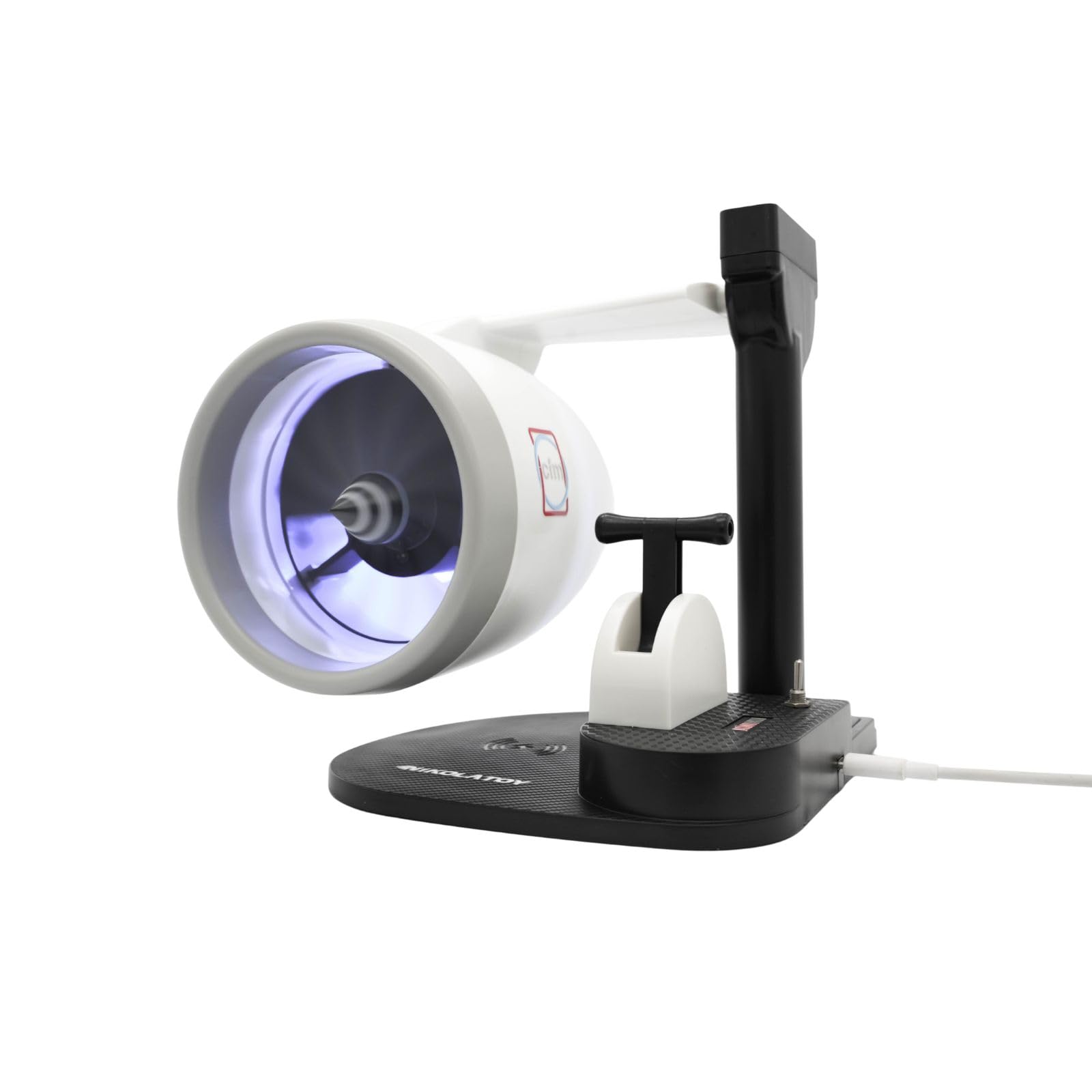 NIKOLATOY JetFan 2.0 wireless charging powers compatible smartphones.