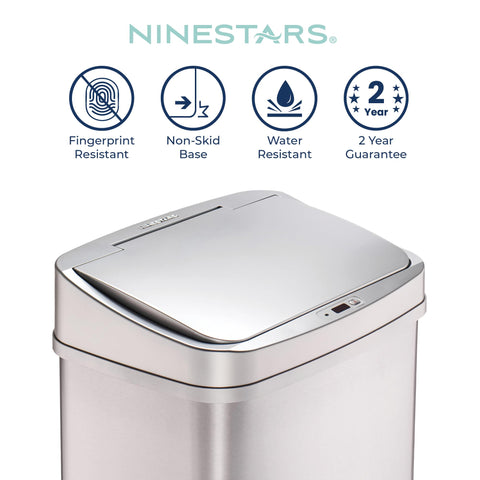 Ninestars odor-sealing lid keeps smells contained between bag changes.