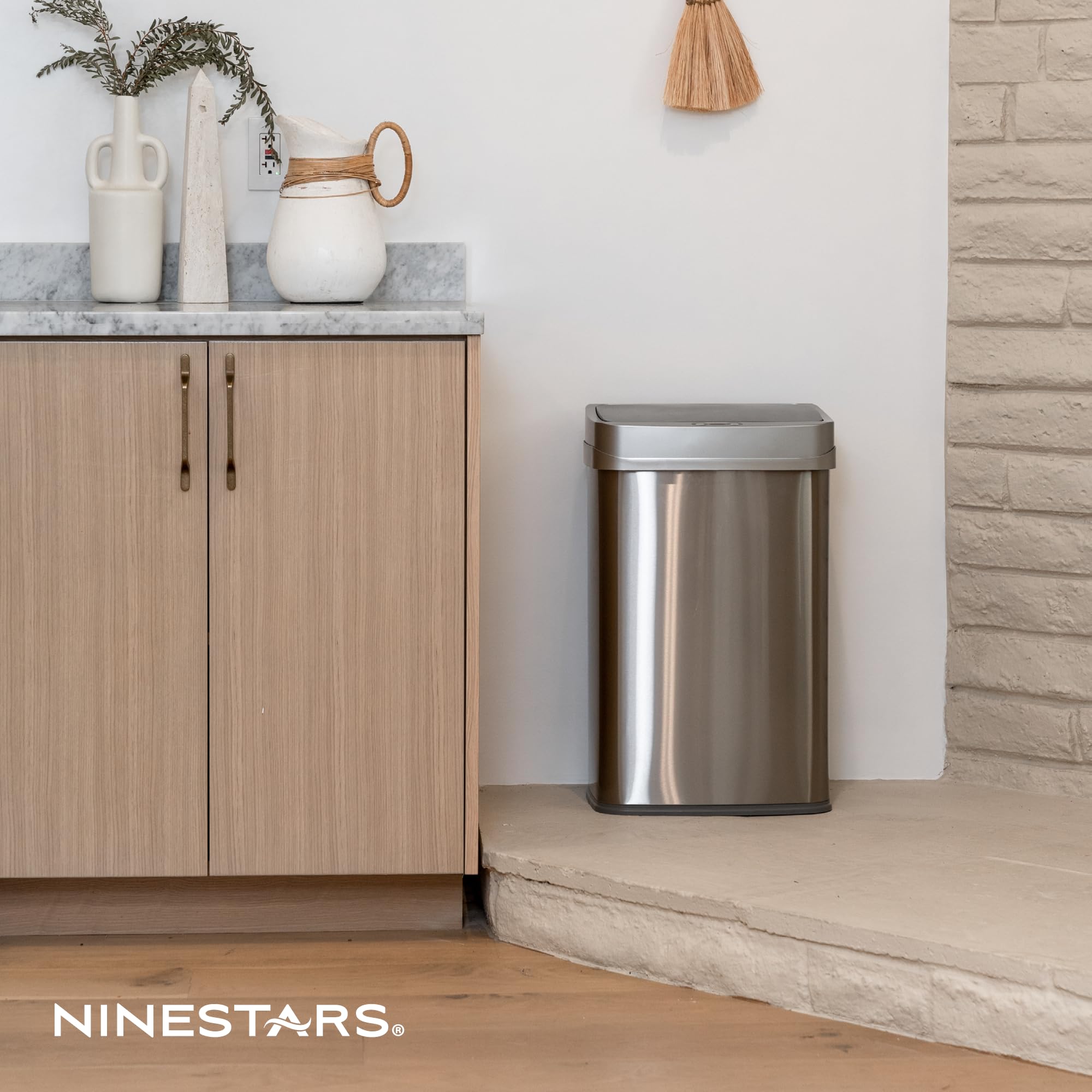 Ninestars silver-trimmed finish resists fingerprints for a clean look.