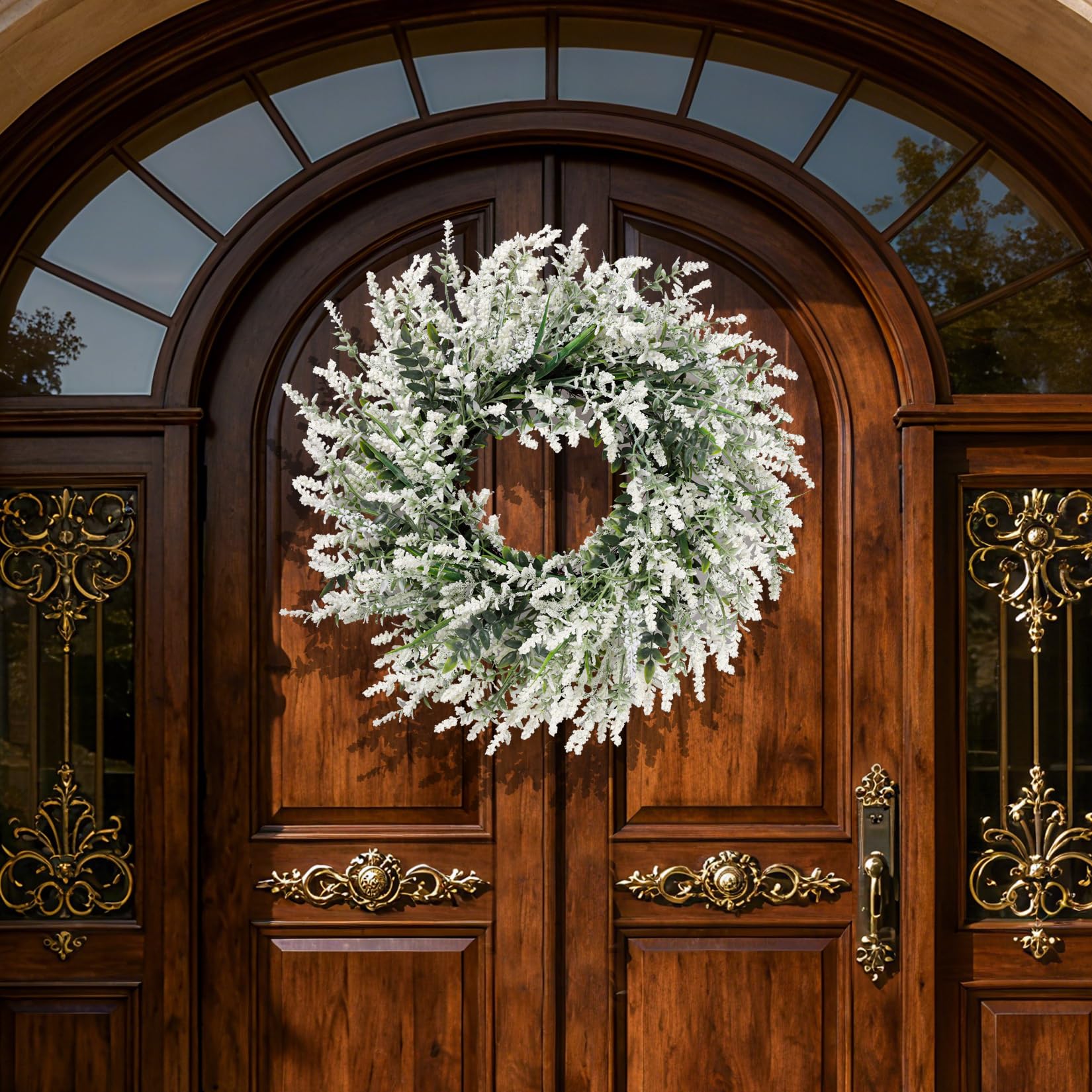 NIOPELO seasonal wreath for spring through fall decorating.