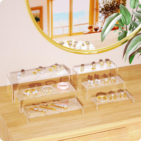 NIUBEE sturdy acrylic stands declutter shelves while preserving visibility.