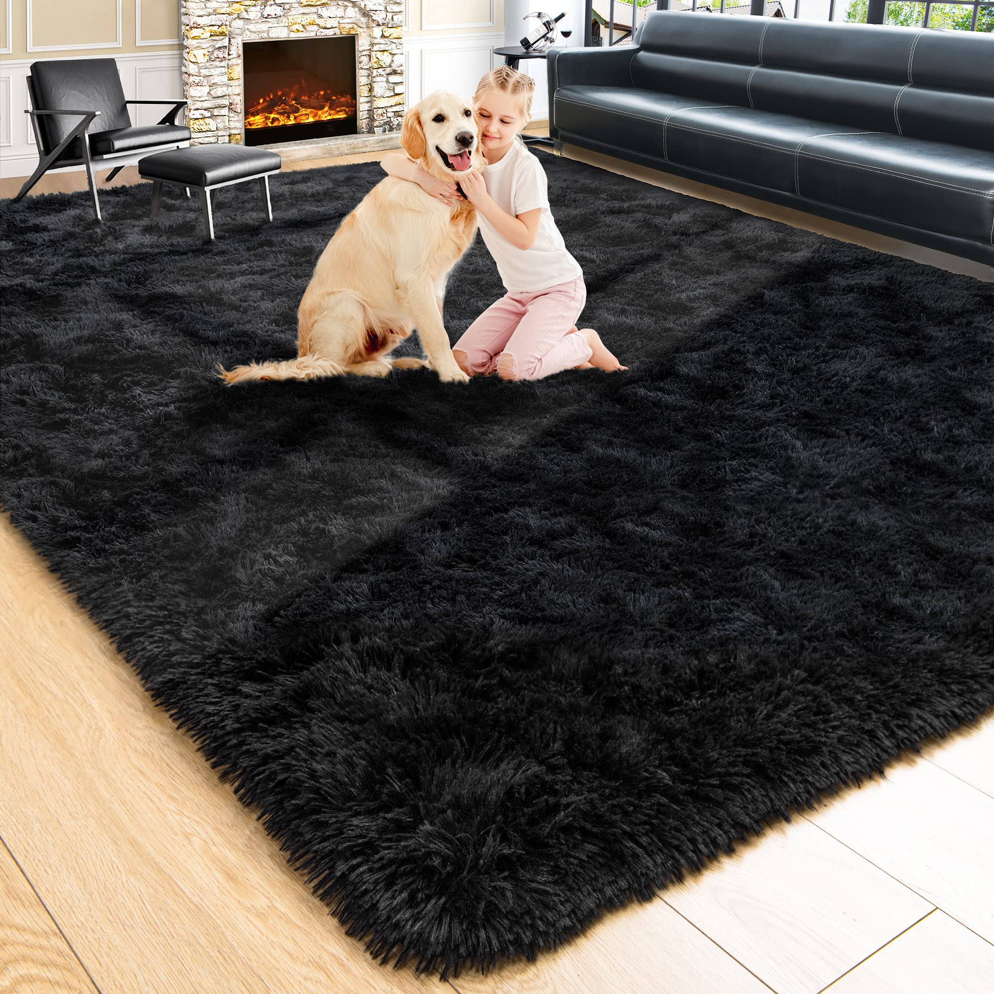 Noahas large fluffy black 5x7 rug adds warm atmosphere to the living room