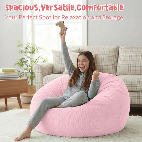 Nobildonna large-storage cover neatly contains soft items with a secure zipper.
