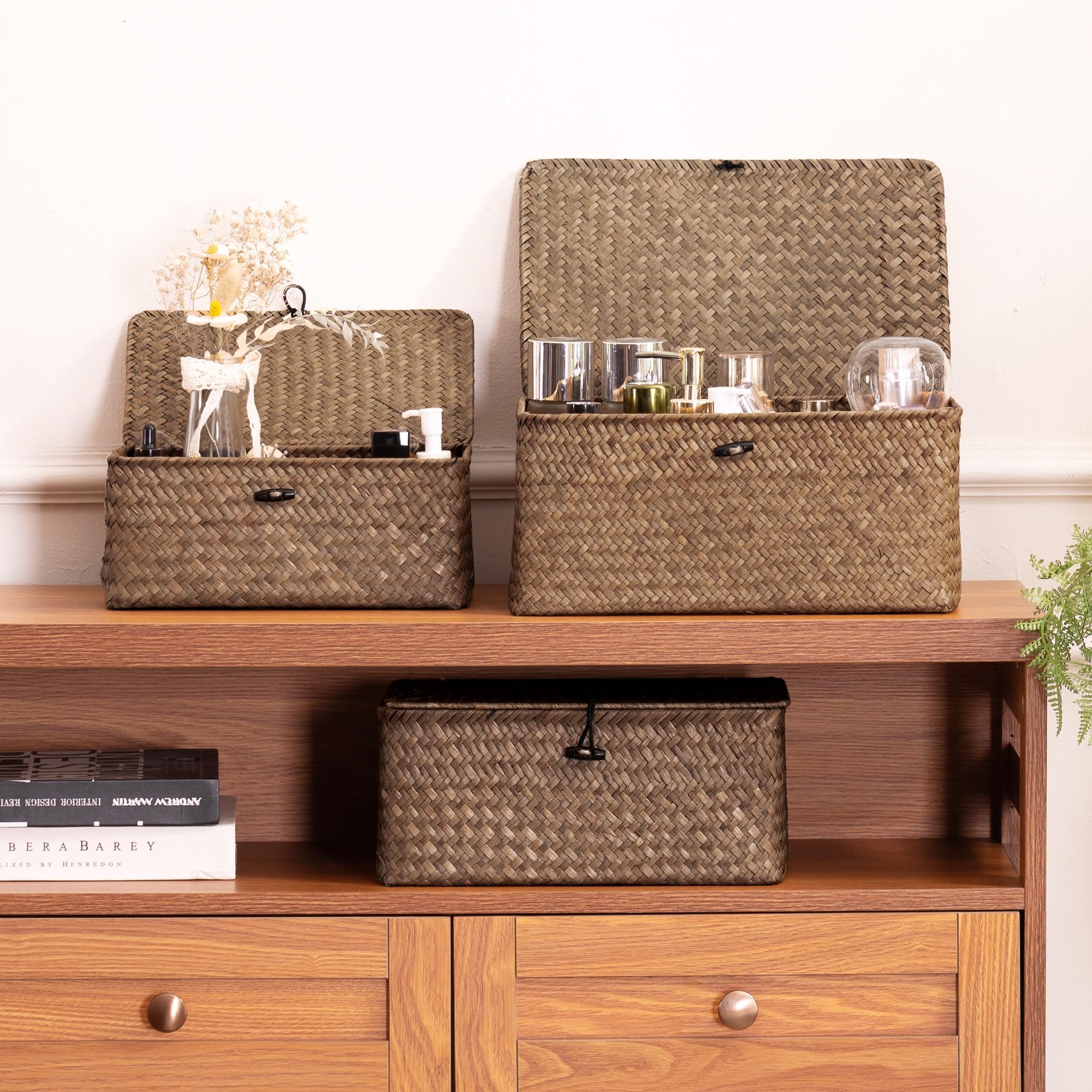 Nonam Seagrass Storage Basket stacked sizes save space.