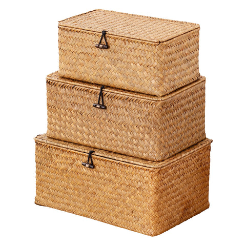 Nonam seagrass storage XXL with lid on a shelf for organized spaces.