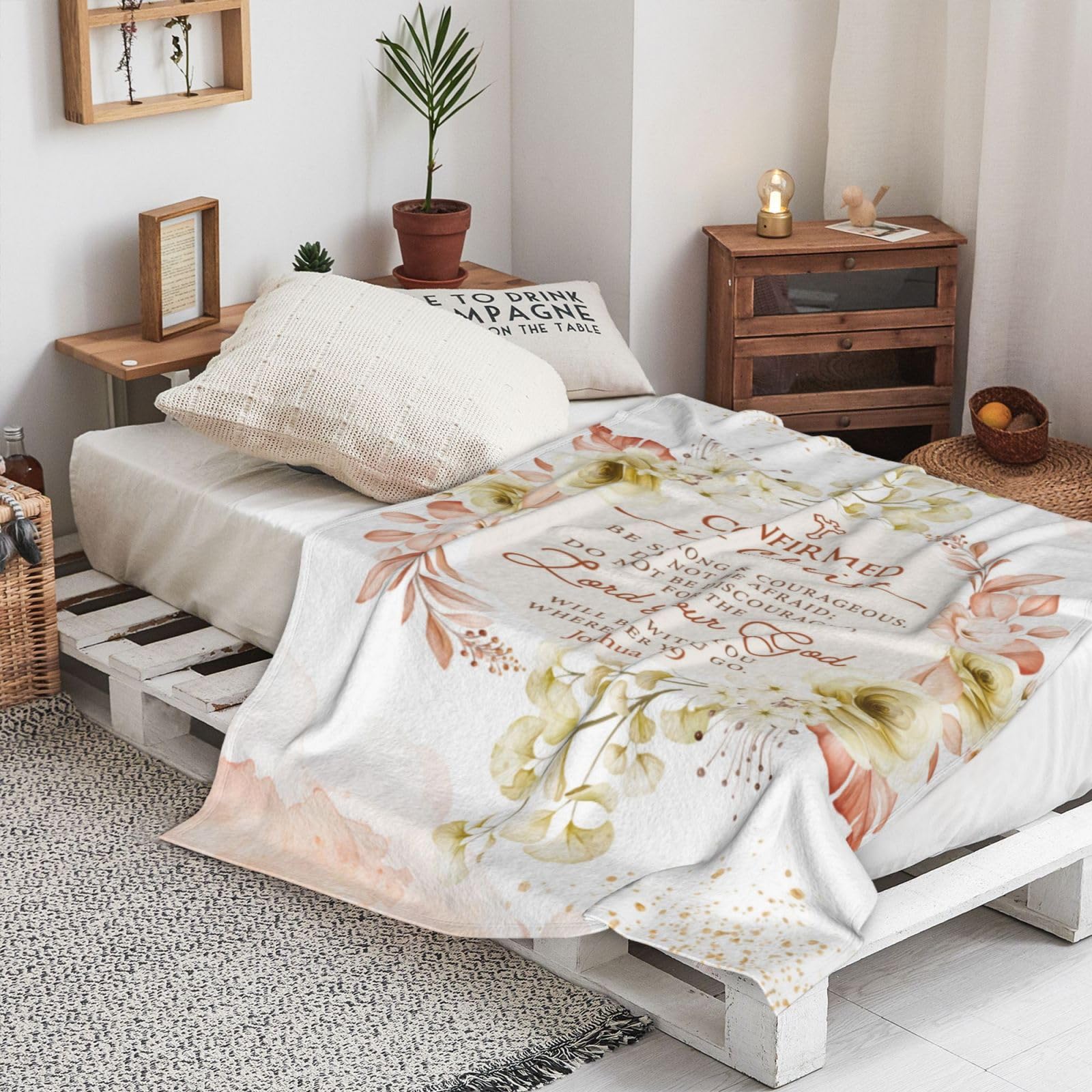 NORGOPRON Confirmation blanket with soft fabric texture and warmth.