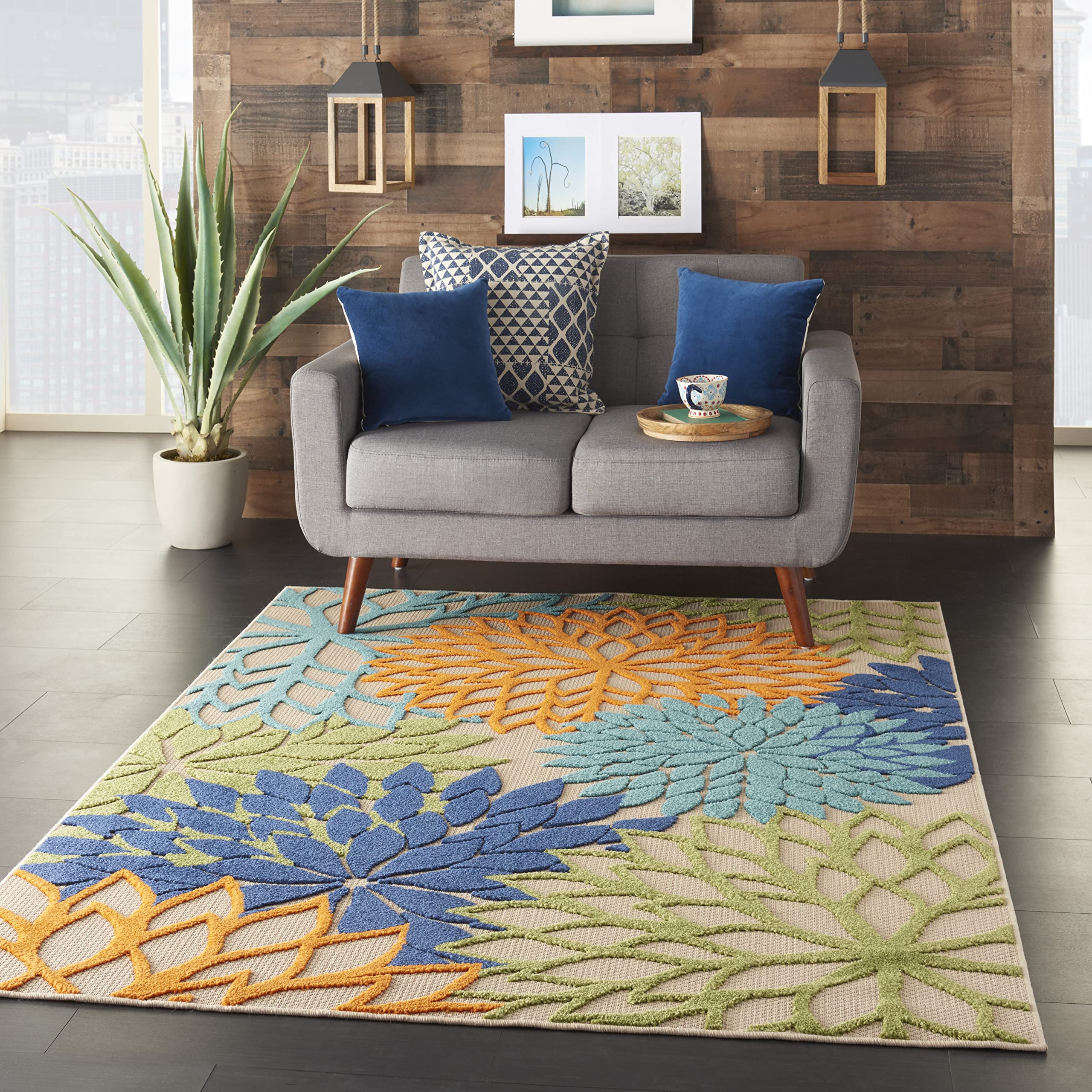 Nourison Aloha indoor-outdoor rug suited for entryways and decks.