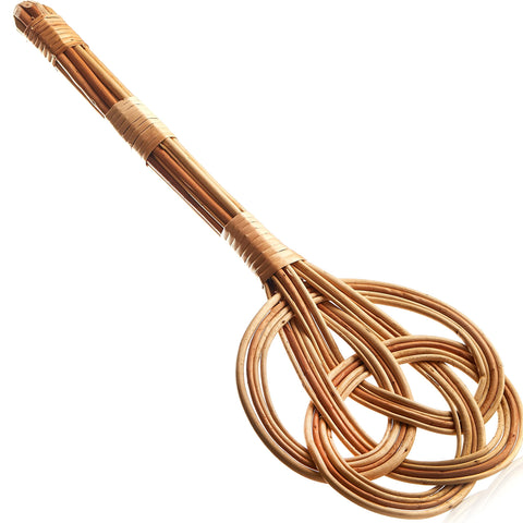 NOVECRAFTO rattan carpet beater with sturdy handle for comfortable grip and efficient dust removal