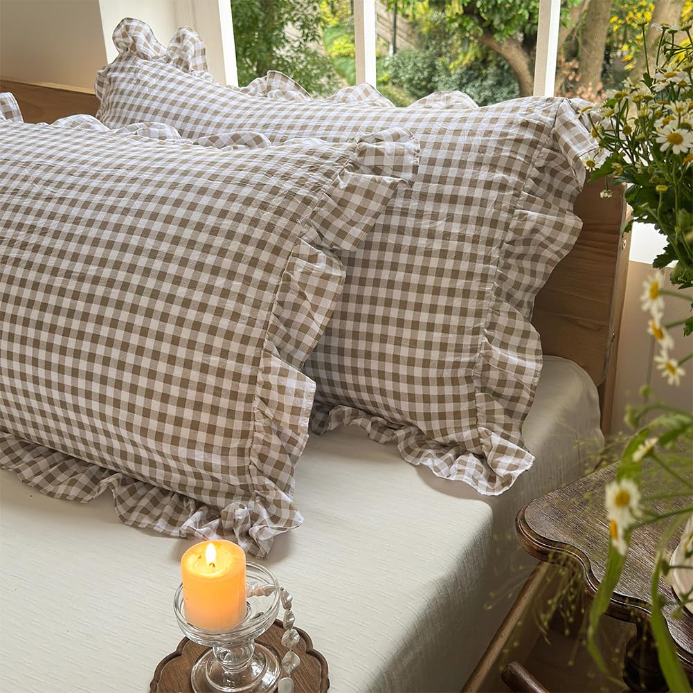 NSNLGSGC tan gingham ruffle room shot in farmhouse style