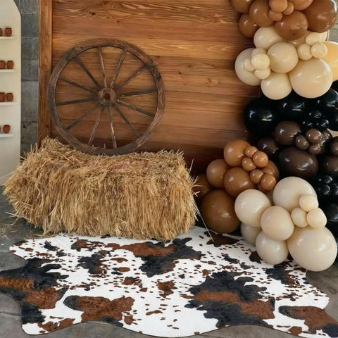 Nuanchu wagon wheel decor adds rustic wood detail for a warm western vibe.