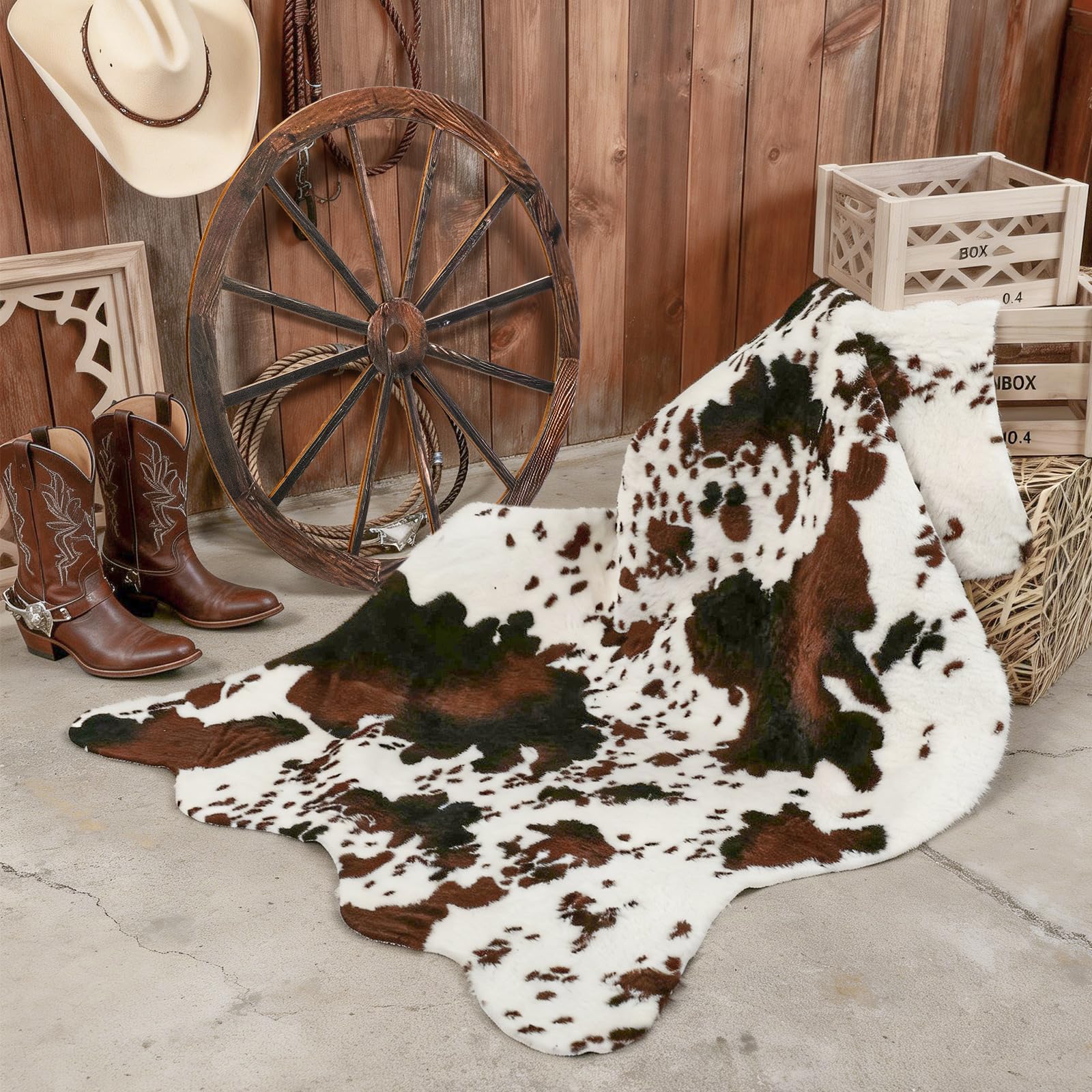 Nuanchu wooden wagon wheel detail highlights durable craftsmanship.