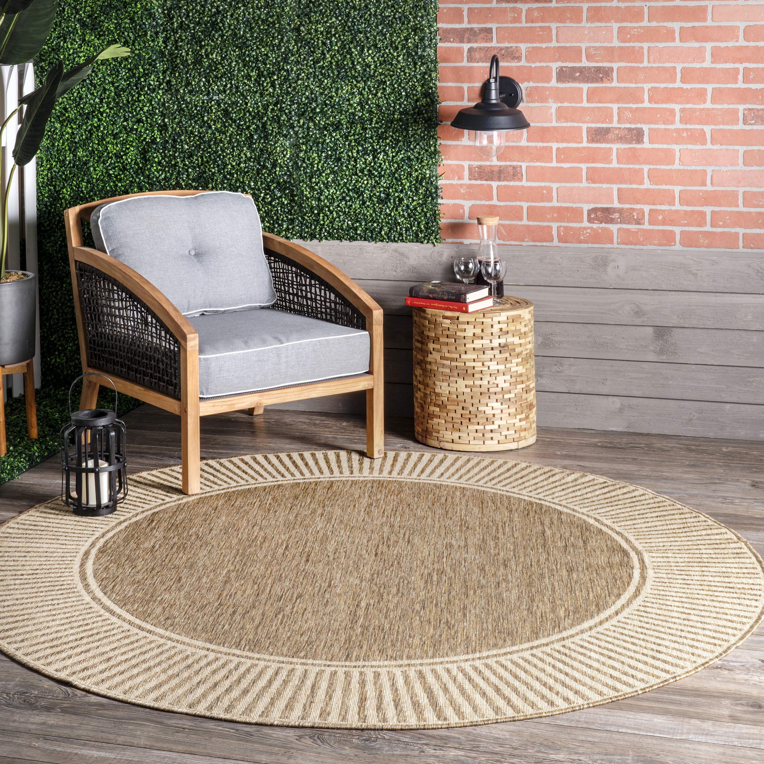 nuLOOM Asha low-pile rug designed for easy cleaning and durability.