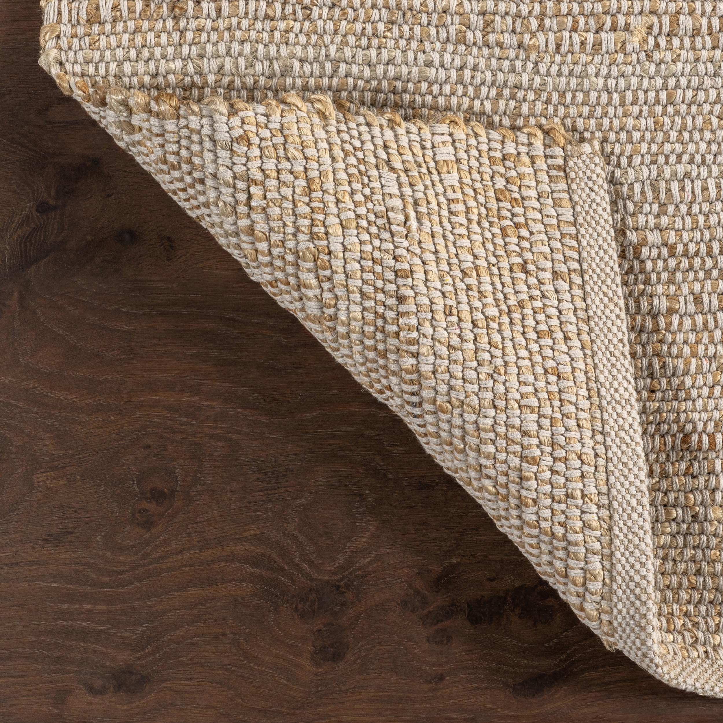 nuLOOM Elfriede 2x6 rug pairs with rug pads for added comfort.