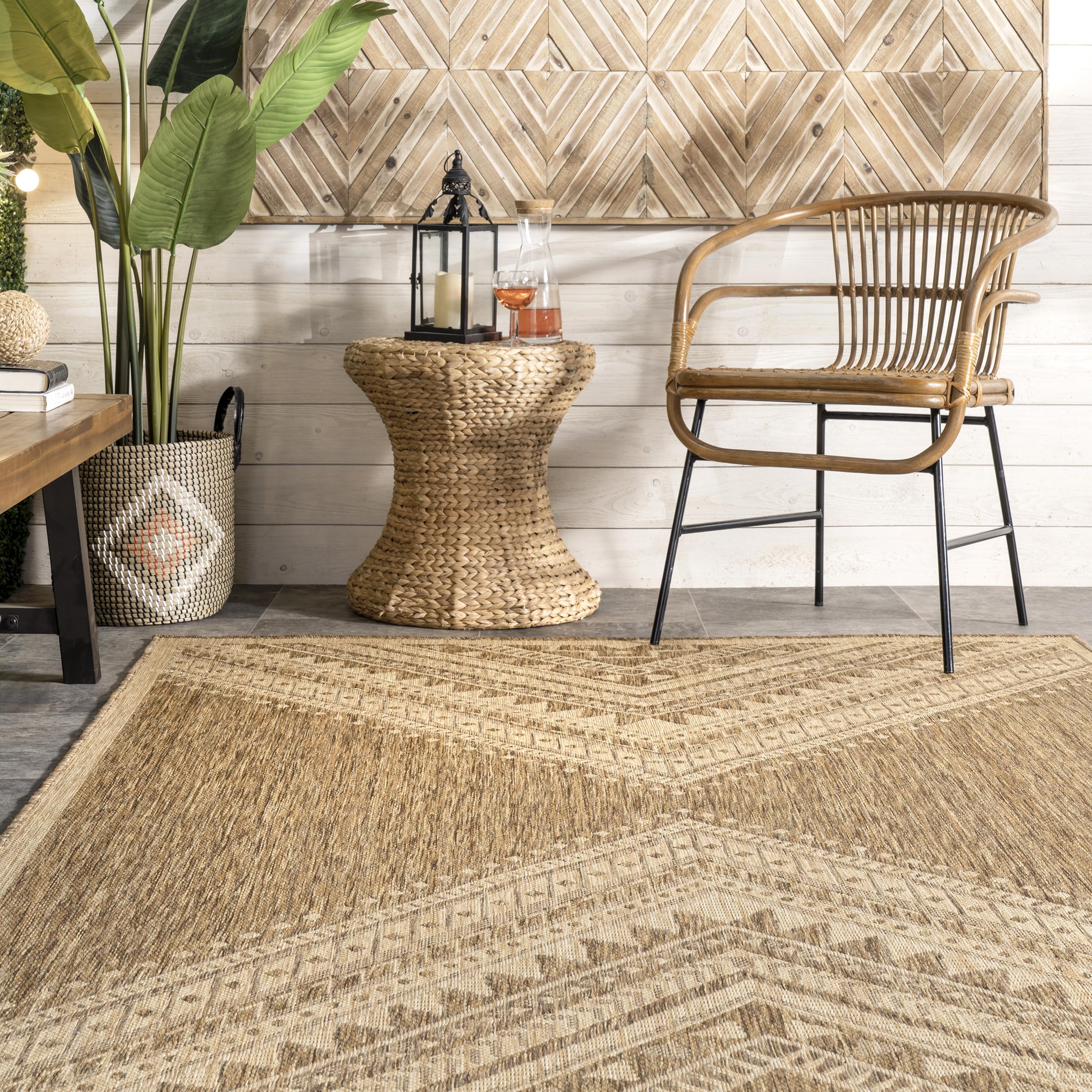 nuLOOM Landry durable-pile rug designed for high-traffic rooms.