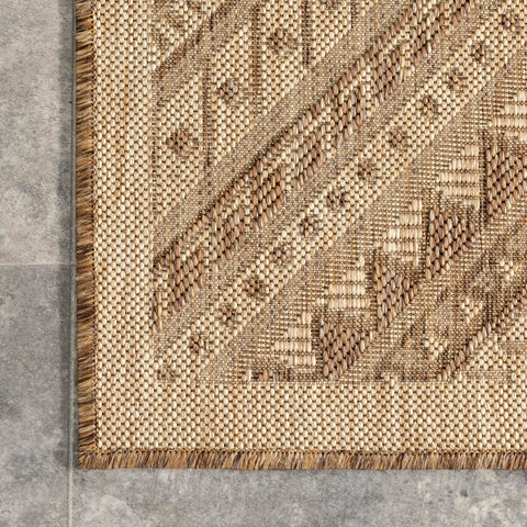 nuLOOM Landry UV-resistant rug maintains color in sun.