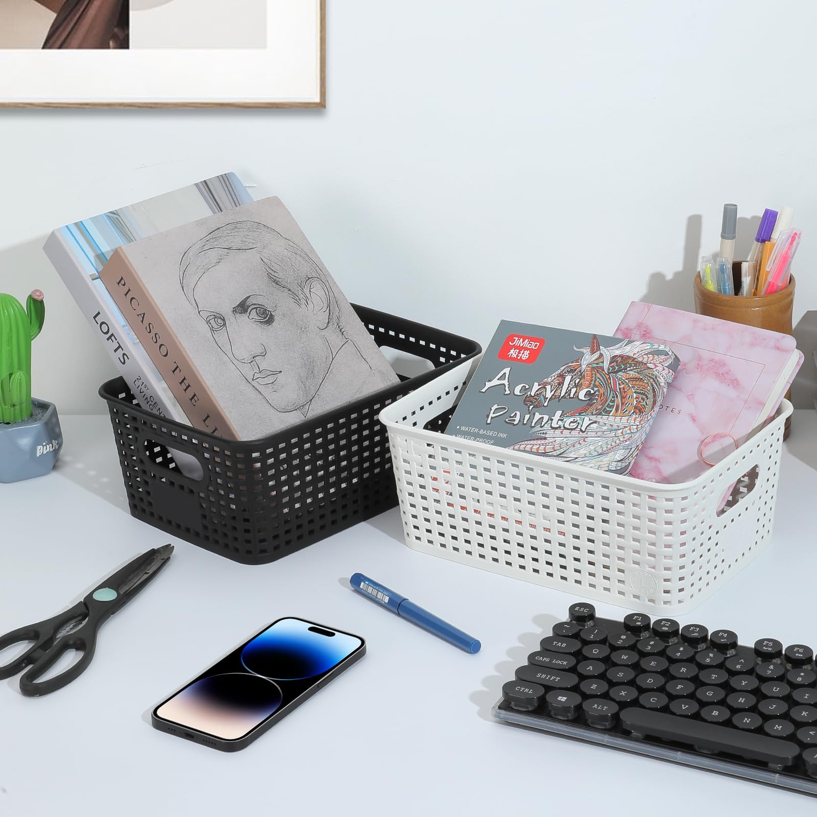 NUMIFUN Baskets stack neatly, saving space in compact closets.