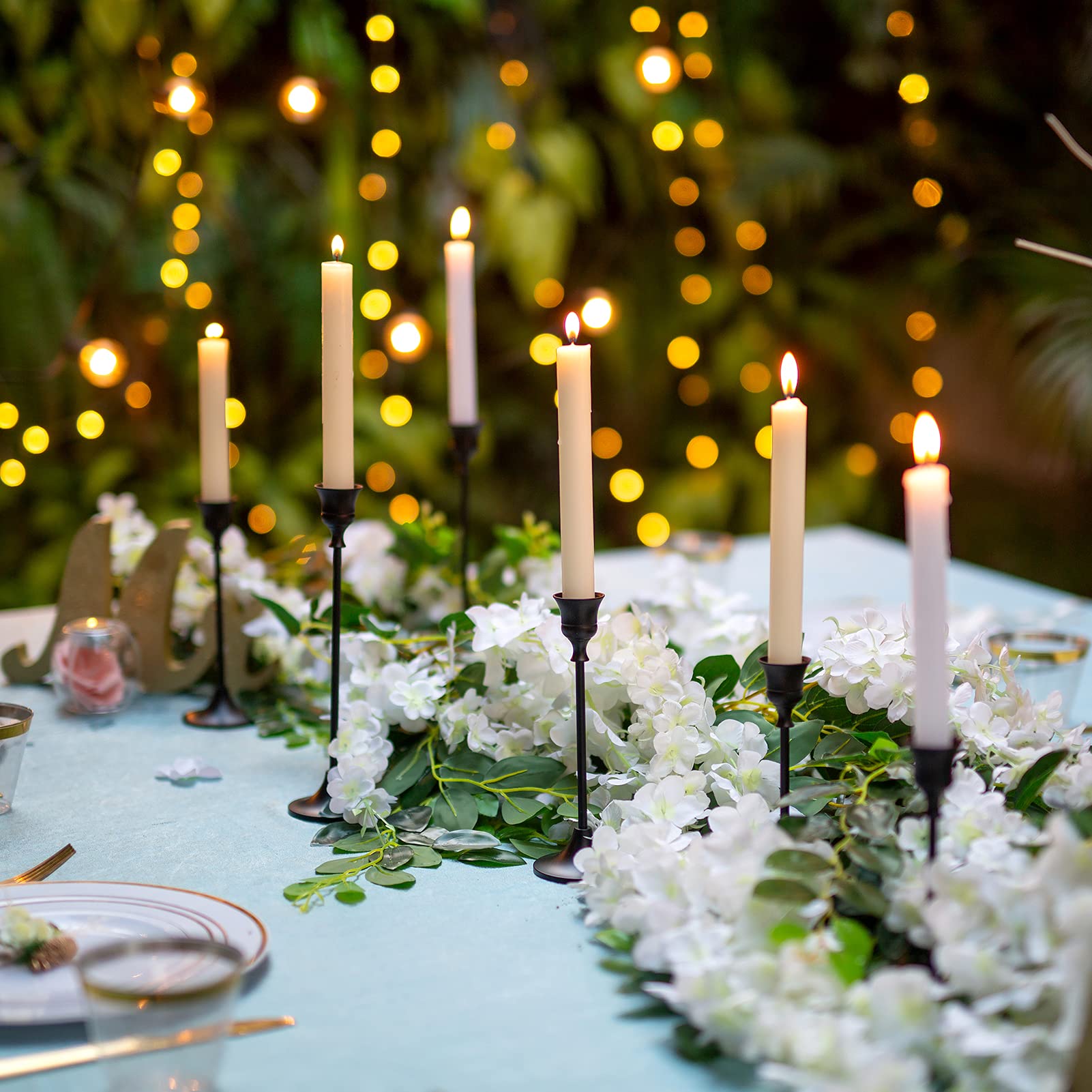 NUPTIO black metal stand exuding Gothic elegance for events