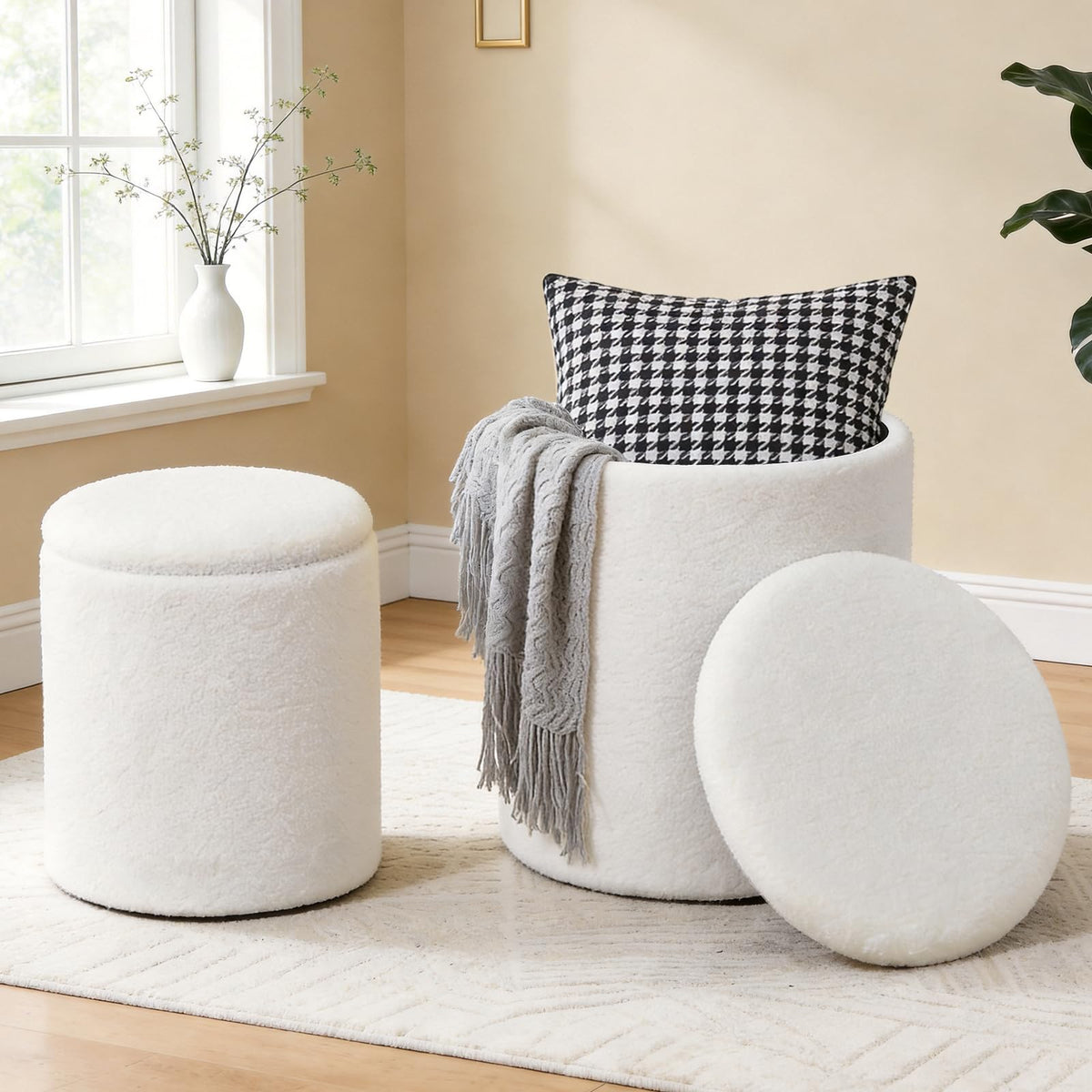 oakvivo round storage ottoman in white with plush teddy velvet for seating and hidden storage