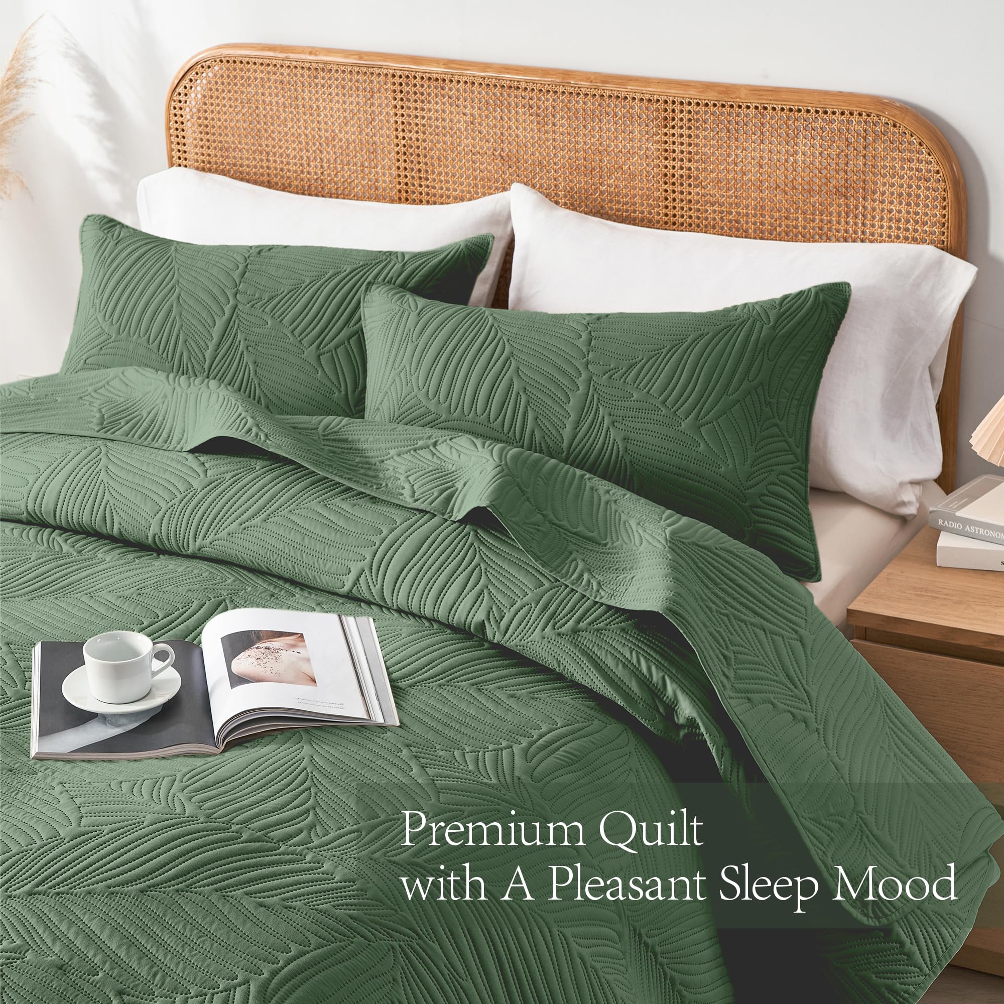 OARAGE reversible olive green quilt design shows two looks