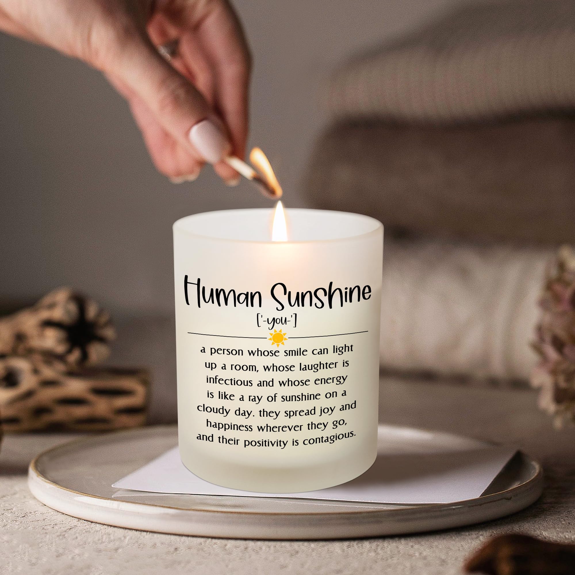OASSIE aroma-filled room as the candle burns softly